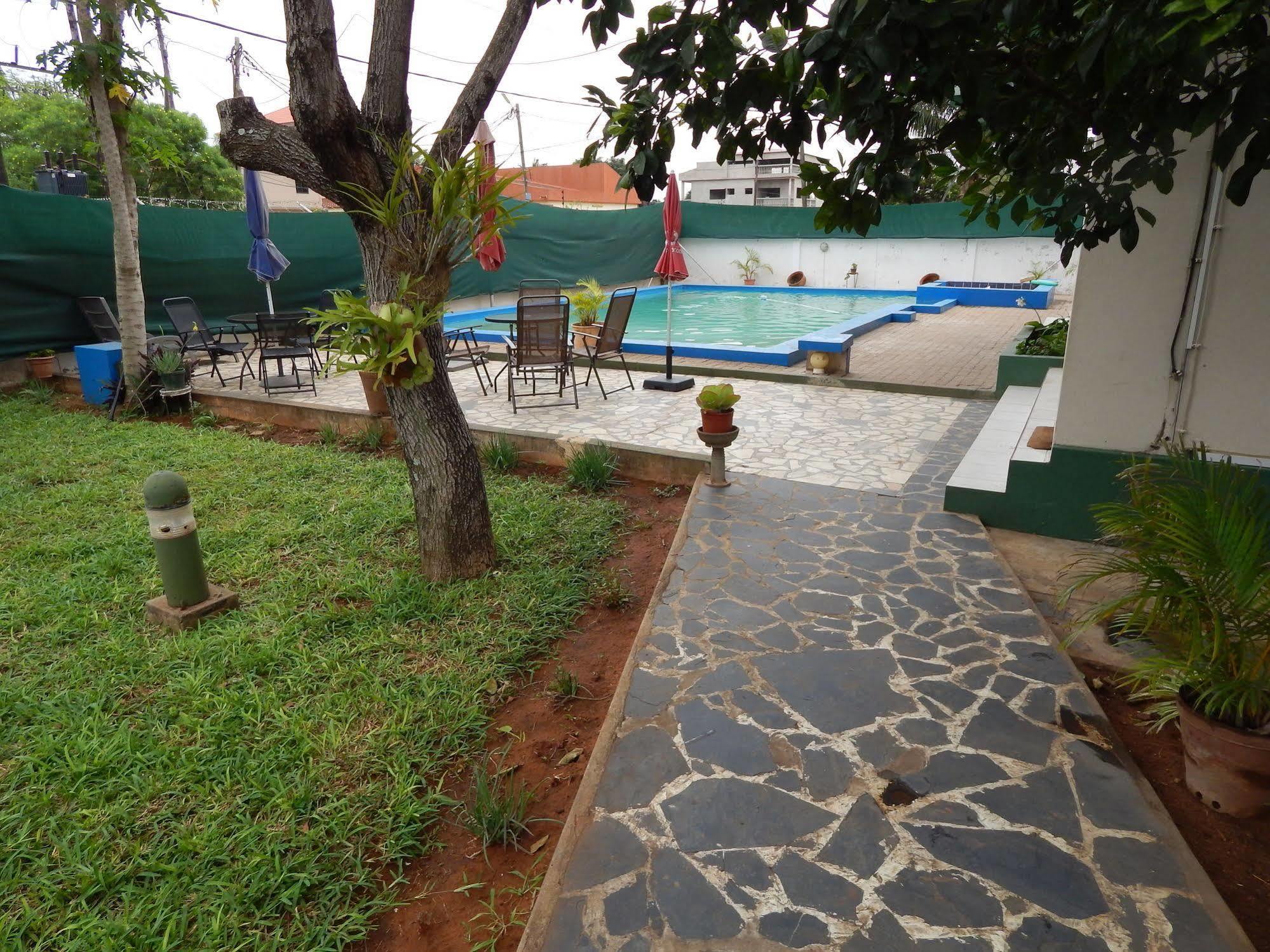 Marumadi Planeta Mocambique S. Vincente de Paulo ภายนอก รูปภาพ